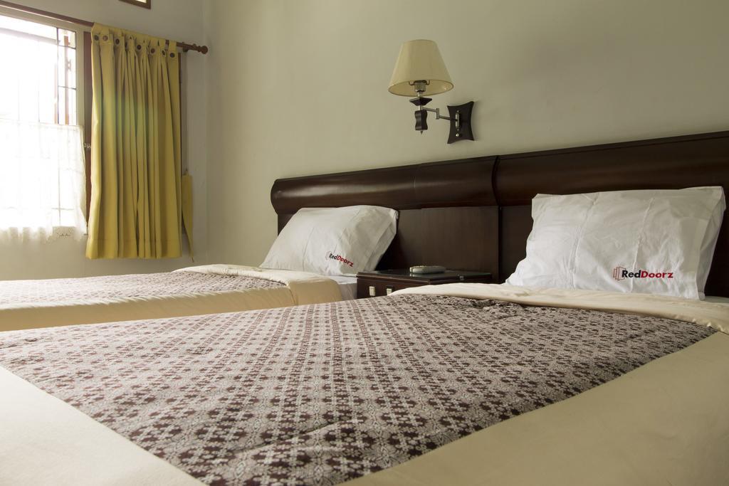 Wisma tamu Reddoorz @ Setrasari Bandung